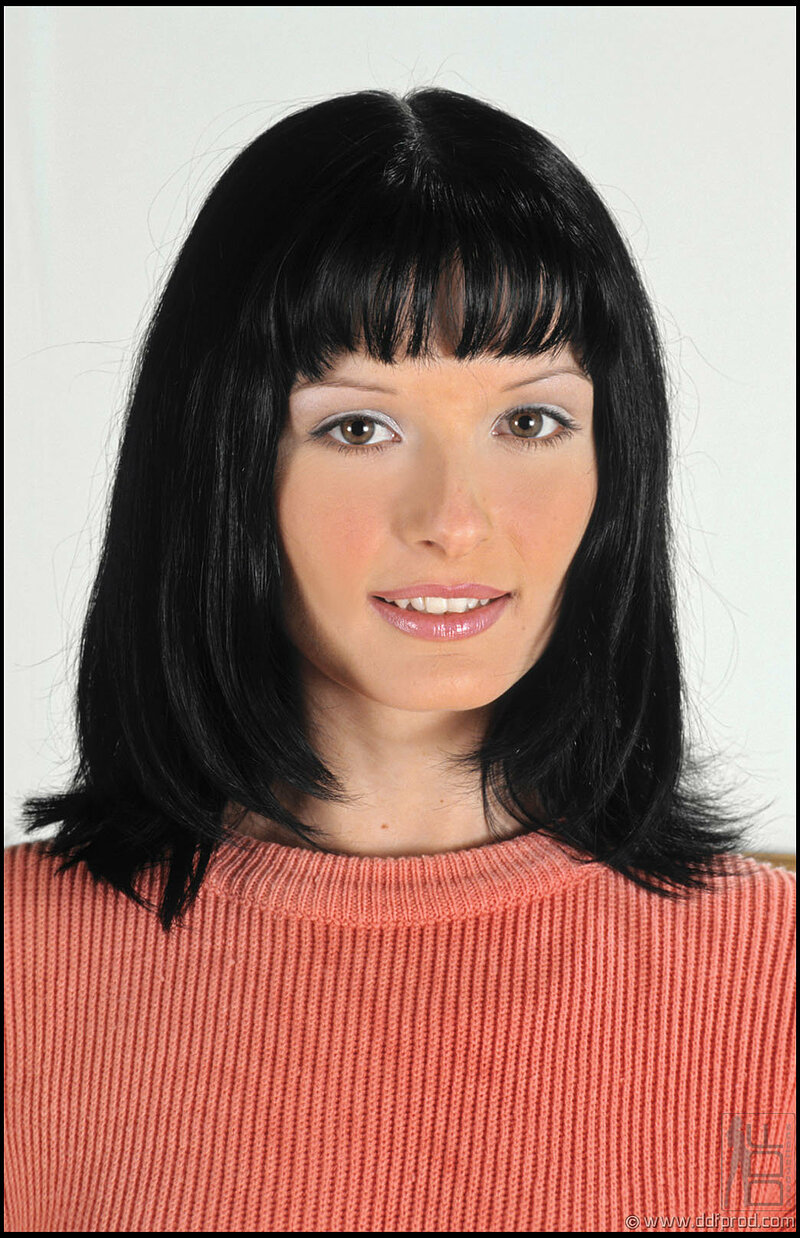Камилла, 19
